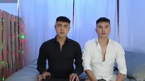 jordanhiltton__ online show from December 31, 3:53 pm