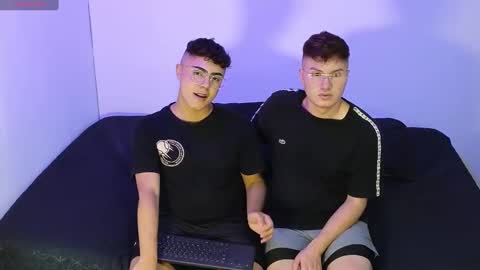 jordanhiltton__ online show from February 1, 10:59 am