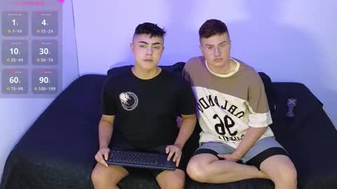 jordanhiltton__ online show from February 3, 12:36 pm