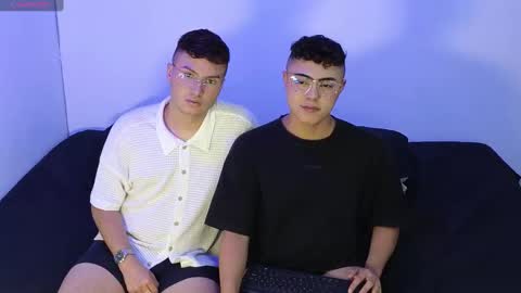 jordanhiltton__ online show from February 4, 2:21 pm