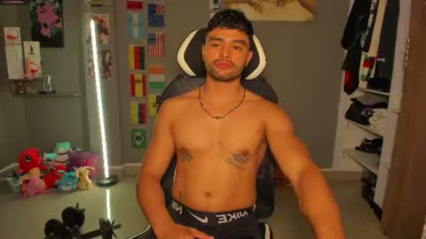 JordanRossie online show from July 17, 1:56 am