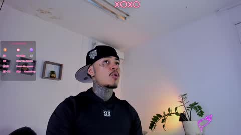 Snapshot of jordansmiith_ chatting on February 1, 9:08 pm Jordan Smith online show from February 1, 9:08 pm