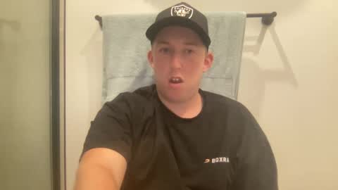 Snapshot of jorddiickzilla chatting on December 26, 1:51 am jorddiickzilla online show from December 26, 1:51 am