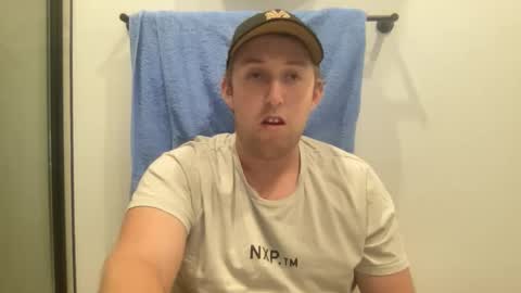 Snapshot of jorddiickzilla chatting on November 10, 4:44 am jorddiickzilla online show from November 10, 4:44 am