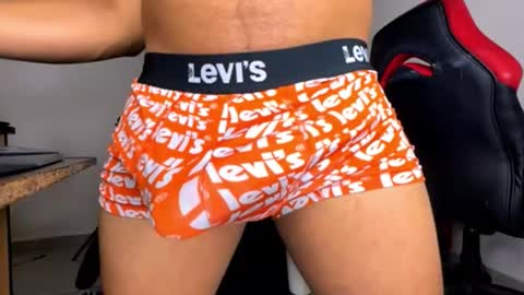 Snapshot of jordylatin202 chatting on November 23, 11:15 pm DAVID online show from November 23, 11:15 pm