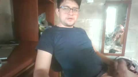 Snapshot of jorgefire0001 chatting on November 26, 7:37 pm jorgefire0001 online show from November 26, 7:37 pm
