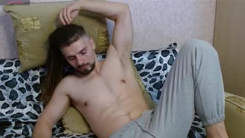 Snapshot of jorra777 chatting on November 10, 10:58 am Jora online show from November 10, 10:58 am