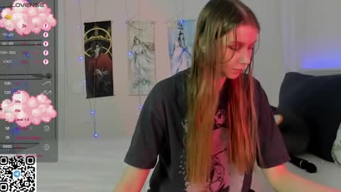 Mila online show from February 11, 8:42 pm