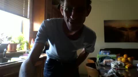 Snapshot of jos39a chatting on February 22, 10:36 am jos39a online show from February 22, 10:36 am