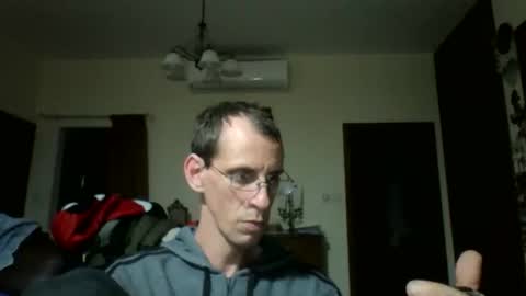 Snapshot of jos39a chatting on April 20, 6:20 pm jos39a online show from April 20, 6:20 pm