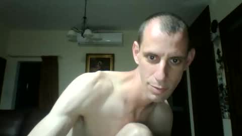 Snapshot of jos39a chatting on May 2, 4:06 am jos39a online show from May 2, 4:06 am