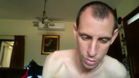 Snapshot of jos39a chatting on May 7, 8:20 am jos39a online show from May 7, 8:20 am