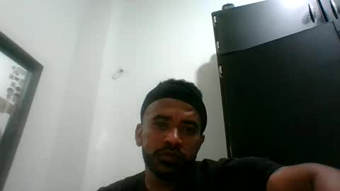 Anonimusjb online show from June 1, 6:48 am