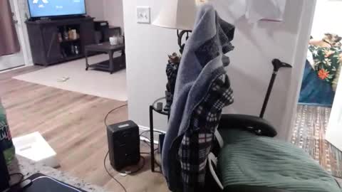 Josef online show from November 10, 11:15 pm