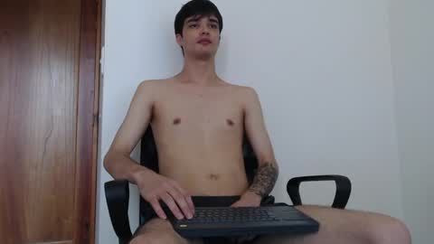 alejandro online show from April 27, 7:12 pm