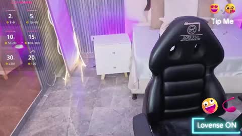 Joselyn  online show from June 24, 12:26 pm