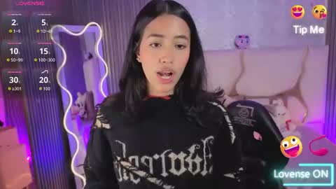 Joselyn  online show from July 9, 11:58 am