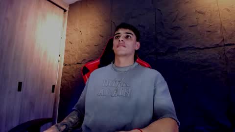 Snapshot of joseph__boy chatting on November 17, 11:49 am JOSEPH online show from November 17, 11:49 am