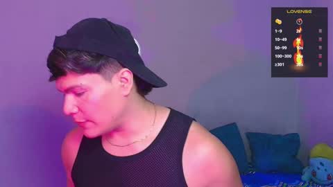 Snapshot of joseph_brown_ chatting on December 19, 8:43 am JOSEPH BROWN online show from December 19, 8:43 am