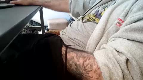 Snapshot of joseph_darsy chatting on March 4, 10:57 am joseph_darsy online show from March 4, 10:57 am