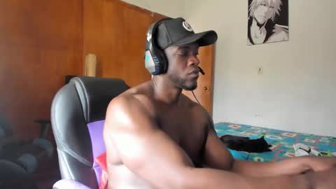 MR OAK online show from May 19, 6:14 pm