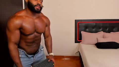 Snapshot of joseph_palacios chatting on January 23, 3:05 am joseph palacios online show from January 23, 3:05 am