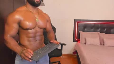 Snapshot of joseph_palacios chatting on September 10, 7:58 pm joseph palacios online show from September 10, 7:58 pm