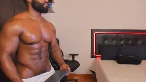 Snapshot of joseph_palacios chatting on October 1, 9:10 pm joseph palacios online show from October 1, 9:10 pm