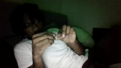 Snapshot of josephlongwat29 chatting on June 12, 4:00 am josephlongwat29 online show from June 12, 4:00 am