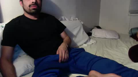 josephs1990 online show from January 2, 6:40 am