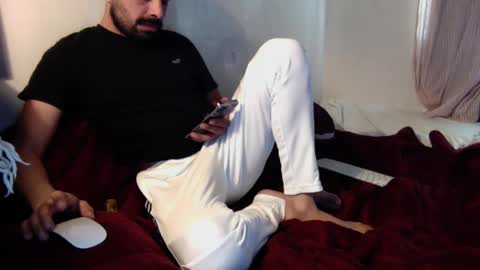 josephs1990 online show from January 14, 8:37 pm