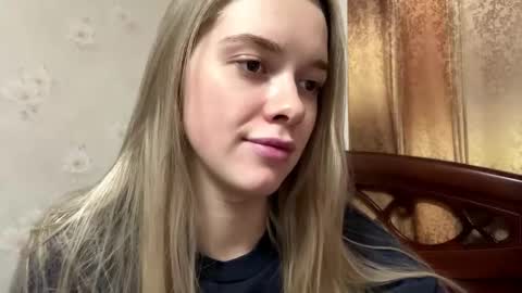 Anessa online show from December 1, 2:11 pm