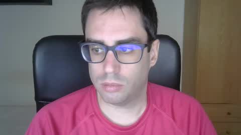 Snapshot of josevd chatting on November 3, 11:44 am Jose online show from November 3, 11:44 am