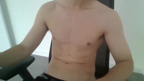 Snapshot of josh_aust chatting on April 6, 2:53 am josh_aust online show from April 6, 2:53 am