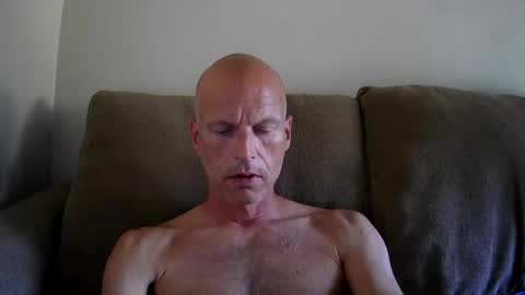 Snapshot of joshking2017 chatting on July 9, 9:41 pm joshking2017 online show from July 9, 9:41 pm