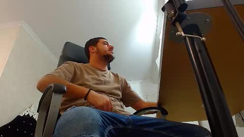 JoshKnight online show from October 31, 6:14 am