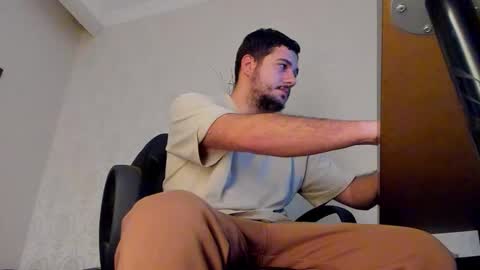 JoshKnight online show from November 12, 6:03 am