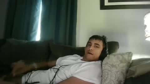 Snapshot of joshuamadeit123 chatting on July 1, 6:07 pm joshuamadeit123 online show from July 1, 6:07 pm