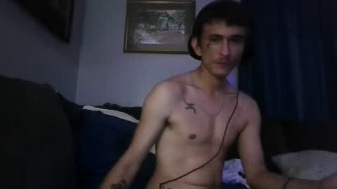 Snapshot of joshuamadeit123 chatting on July 9, 4:49 am joshuamadeit123 online show from July 9, 4:49 am