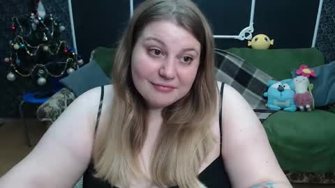 Snapshot of josiesun771 chatting on January 10, 11:08 pm josiesun771 online show from January 10, 11:08 pm