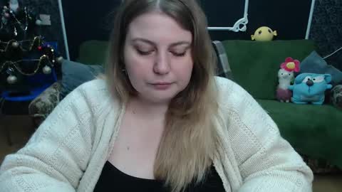 Snapshot of josiesun771 chatting on January 25, 7:38 am josiesun771 online show from January 25, 7:38 am