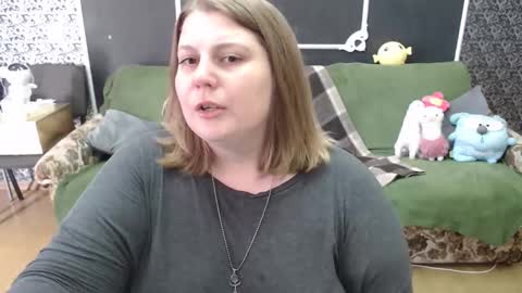 Snapshot of josiesun771 chatting on September 12, 1:55 pm josiesun771 online show from September 12, 1:55 pm