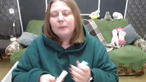 Snapshot of josiesun771 chatting on October 19, 11:44 am josiesun771 online show from October 19, 11:44 am