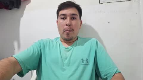 Snapshot of josq121 chatting on October 5, 9:13 pm josq121 online show from October 5, 9:13 pm