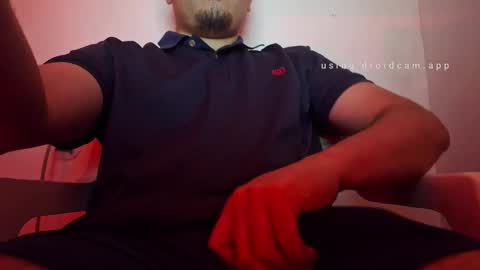Snapshot of josq121 chatting on October 23, 4:39 pm josq121 online show from October 23, 4:39 pm