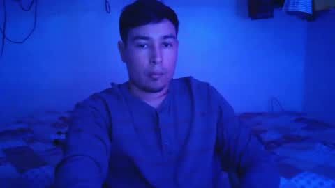 Snapshot of josq121 chatting on August 2, 8:29 pm josq121 online show from August 2, 8:29 pm