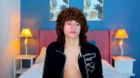 joss_shellby online show from January 12, 1:49 pm