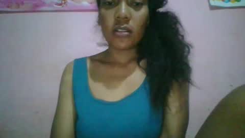 josy918592 online show from May 4, 3:35 am