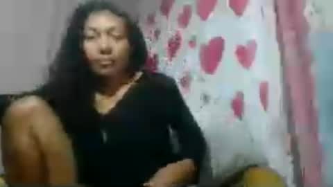 Snapshot of josy918592 chatting on June 19, 7:56 am josy918592 online show from June 19, 7:56 am