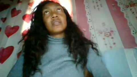 Snapshot of josy918592 chatting on June 24, 6:12 am josy918592 online show from June 24, 6:12 am